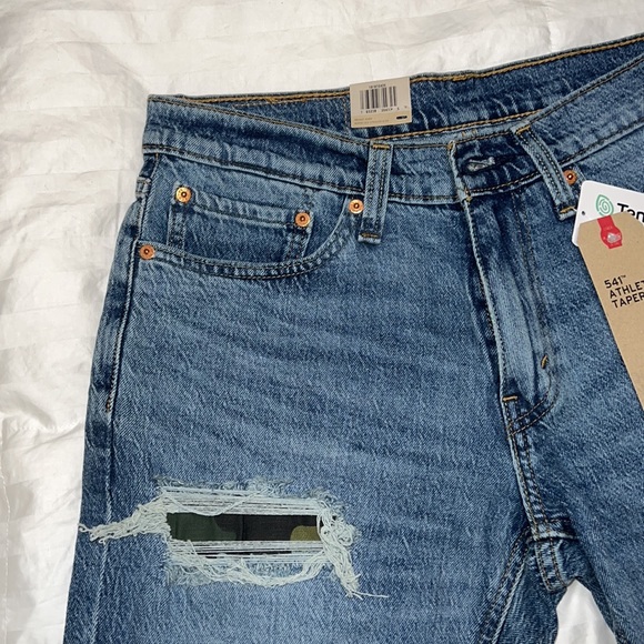 NWT Levi’s Distressed 541 Athletic Taper - Picture 3 of 13